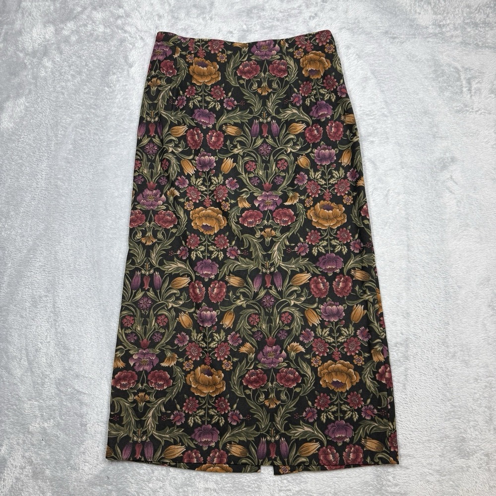 Briggs Skirt Women 6P Petite Black Floral Straight Pleated Whimsical Cottagecore